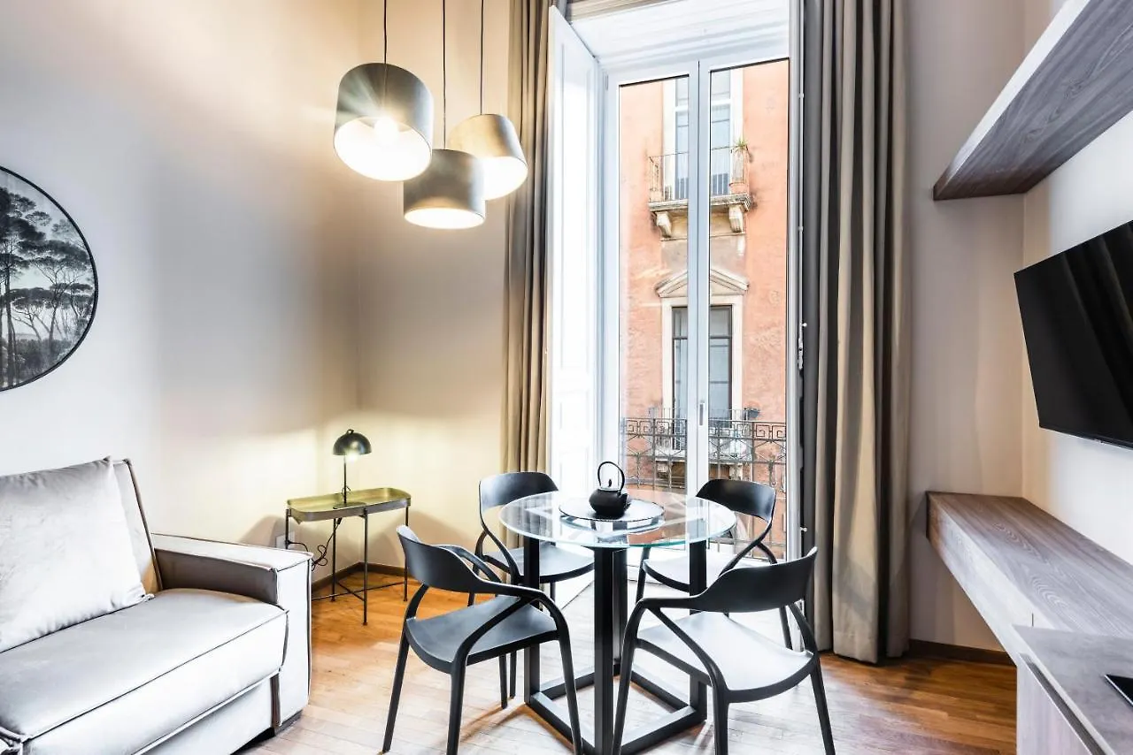 Ferrini Home - Firenze 70 Katania Apartament